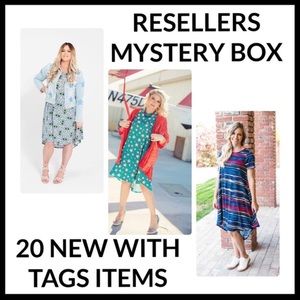 LuLaRoe 20 NEW ITEMS WITH TAGS
RETAIL VALUE OVER $900